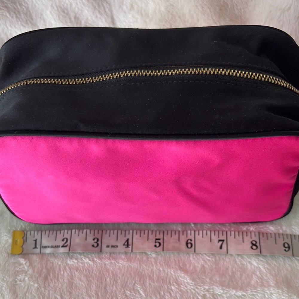 Prada Pink Cosmetic Bag with Structured Design - Picture 5 of 9